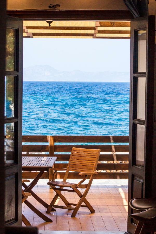 Nisyros White Wave Villa Mandrákion Exteriör bild