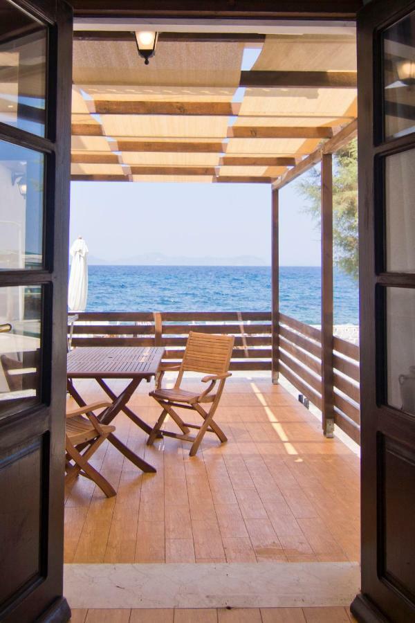 Nisyros White Wave Villa Mandrákion Exteriör bild